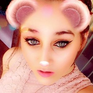 Meet your Posher, Alisha